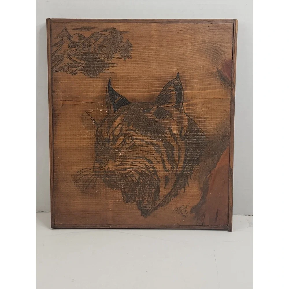 Signed Shane Davenport Bobcat Pyrography Wood Plaque‎ Tabletop Cabin Decor